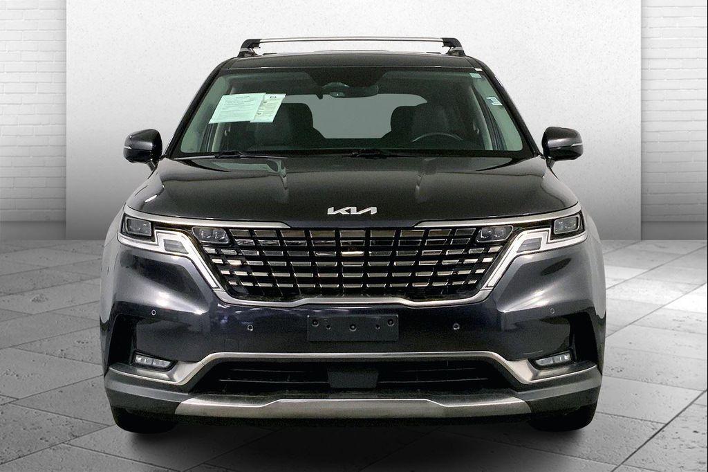 used 2024 Kia Carnival car, priced at $41,300