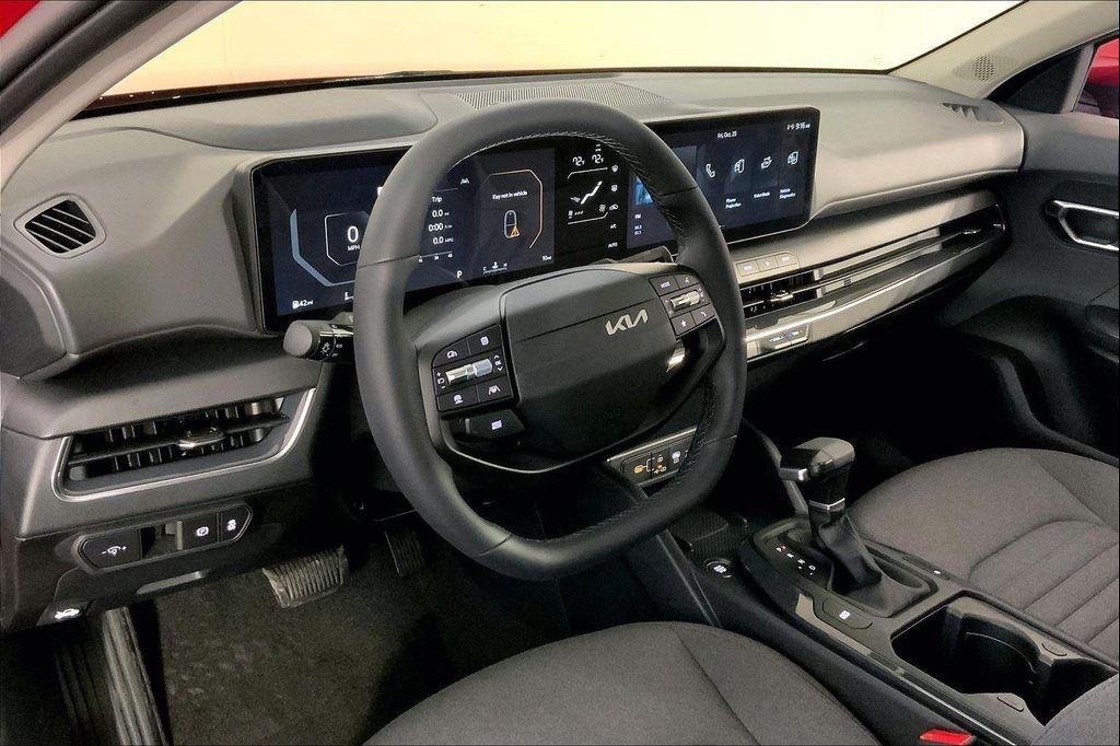 new 2025 Kia K4 car, priced at $24,263