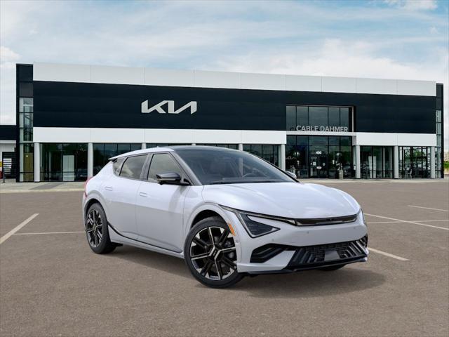new 2025 Kia EV6 car, priced at $58,370