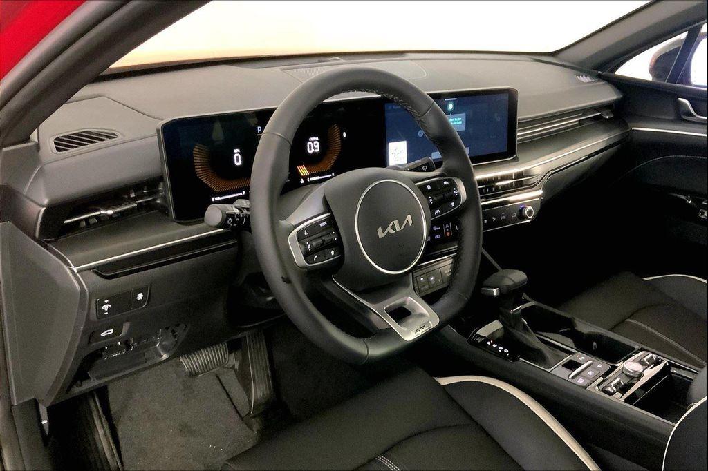 new 2025 Kia K5 car, priced at $31,962