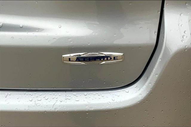 used 2022 Jeep Compass car, priced at $21,400
