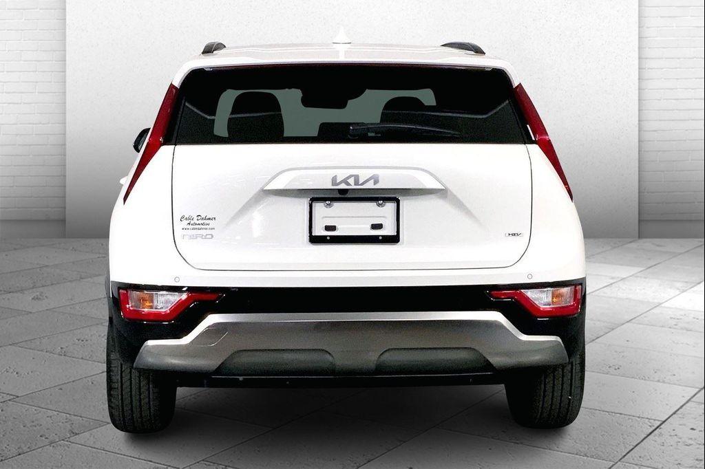 new 2025 Kia Niro car, priced at $32,333