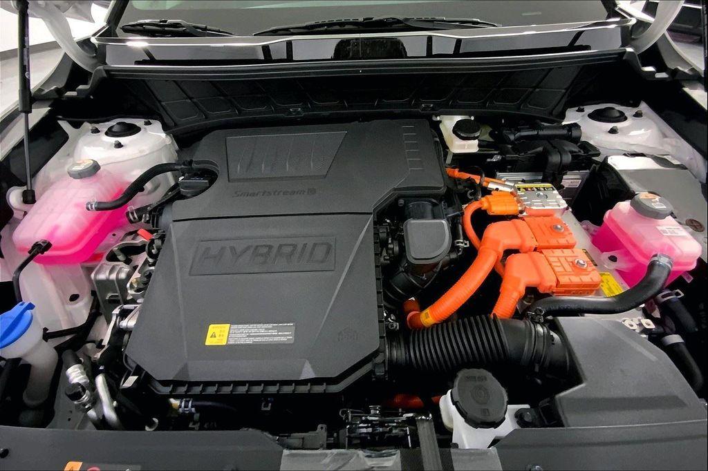 new 2025 Kia Niro car, priced at $32,333