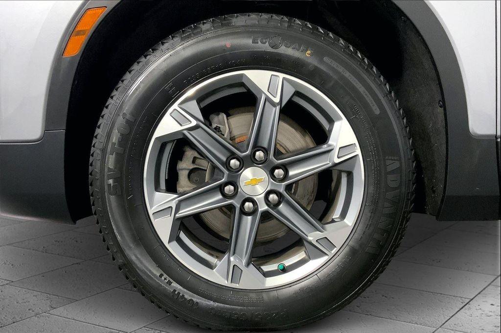 used 2024 Chevrolet Blazer car, priced at $21,400