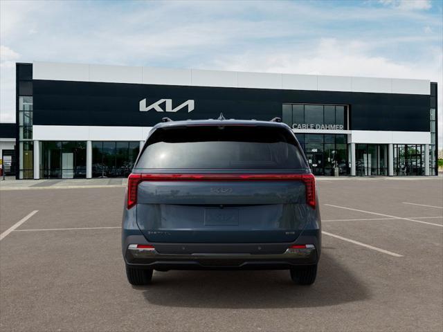 new 2025 Kia Carnival Hybrid car, priced at $53,125