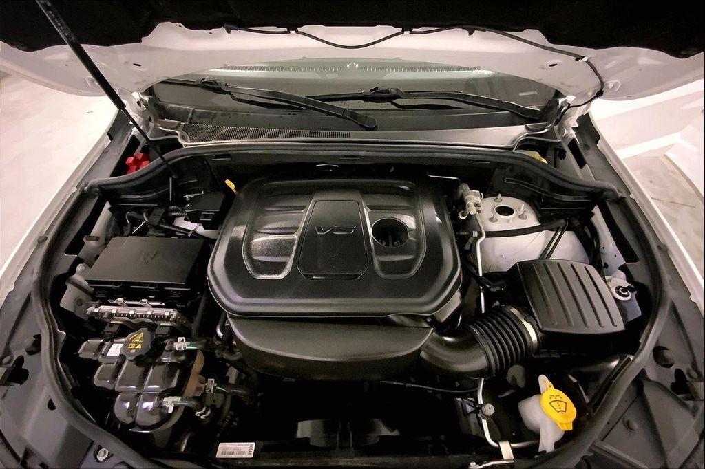 used 2021 Jeep Grand Cherokee car, priced at $17,400