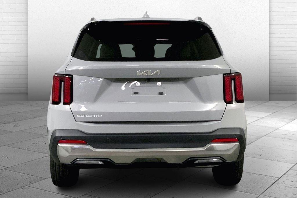 new 2025 Kia Sorento car, priced at $37,035