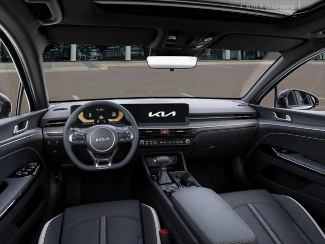 new 2025 Kia K5 car, priced at $30,900