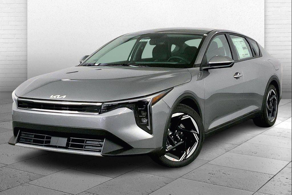 new 2025 Kia K4 car, priced at $25,185
