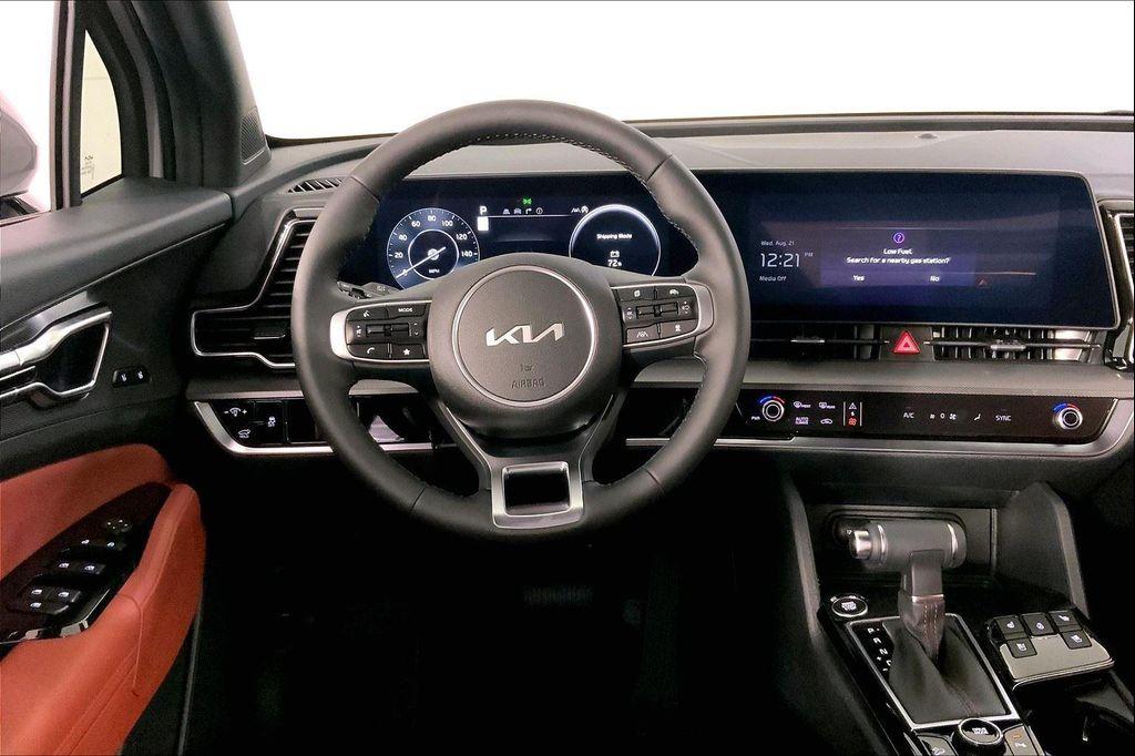 new 2025 Kia Sportage car, priced at $35,620