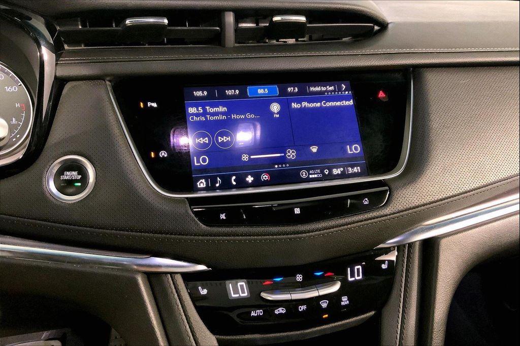 used 2021 Cadillac XT5 car, priced at $25,399