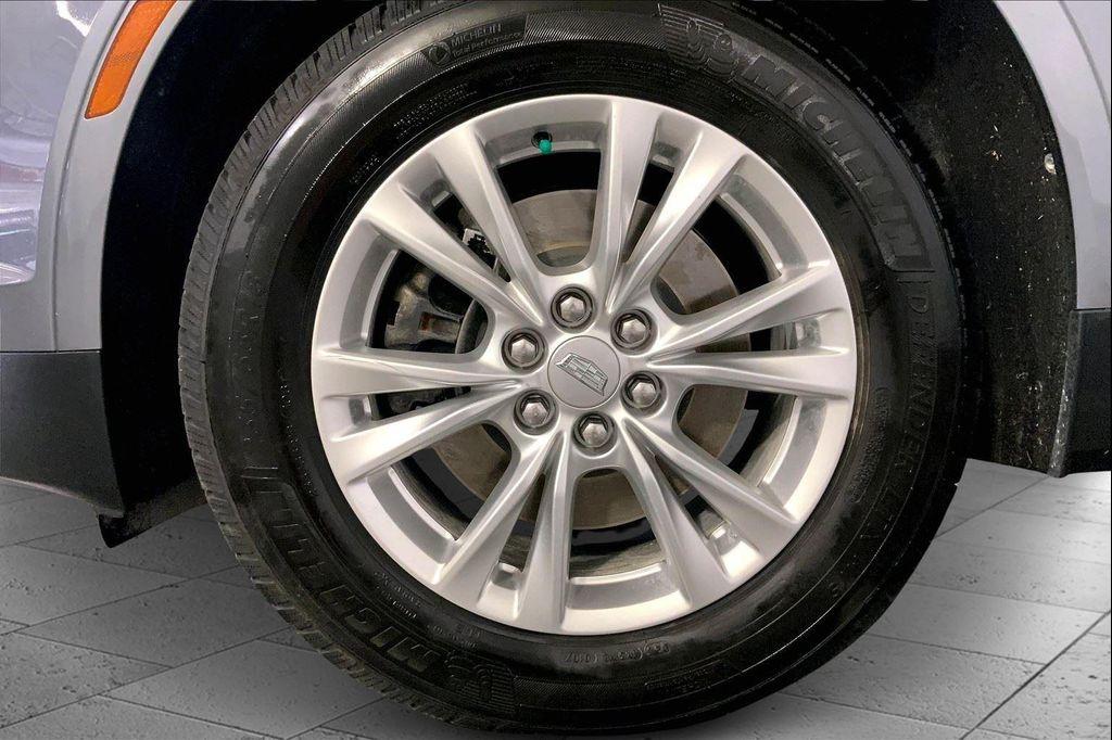 used 2021 Cadillac XT5 car, priced at $25,399