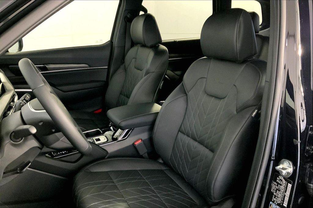 new 2025 Kia Telluride car, priced at $49,005