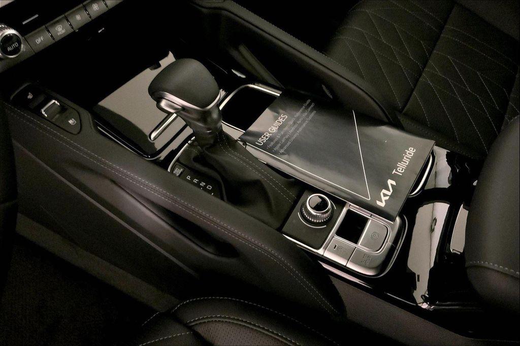 new 2025 Kia Telluride car, priced at $47,716