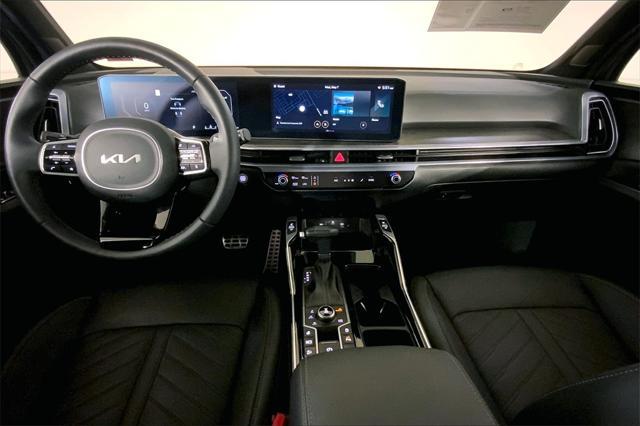 used 2024 Kia Sorento car, priced at $37,300