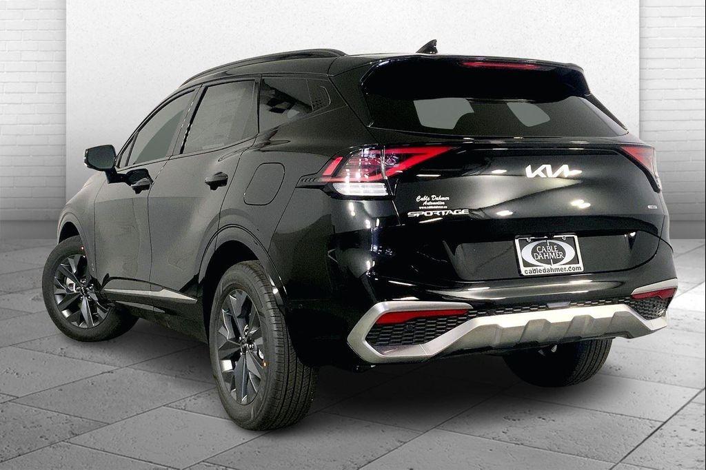 new 2025 Kia Sportage Hybrid car, priced at $37,540
