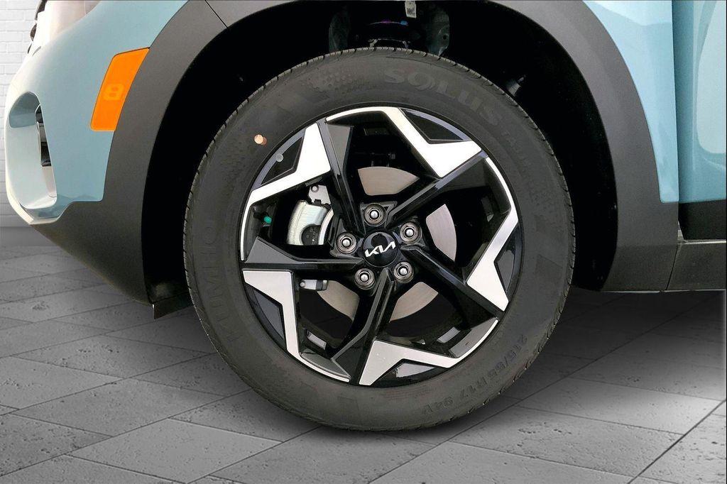 new 2026 Kia Seltos car, priced at $27,370