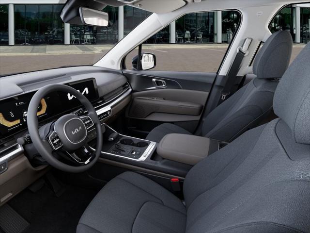 new 2025 Kia Carnival car, priced at $37,175