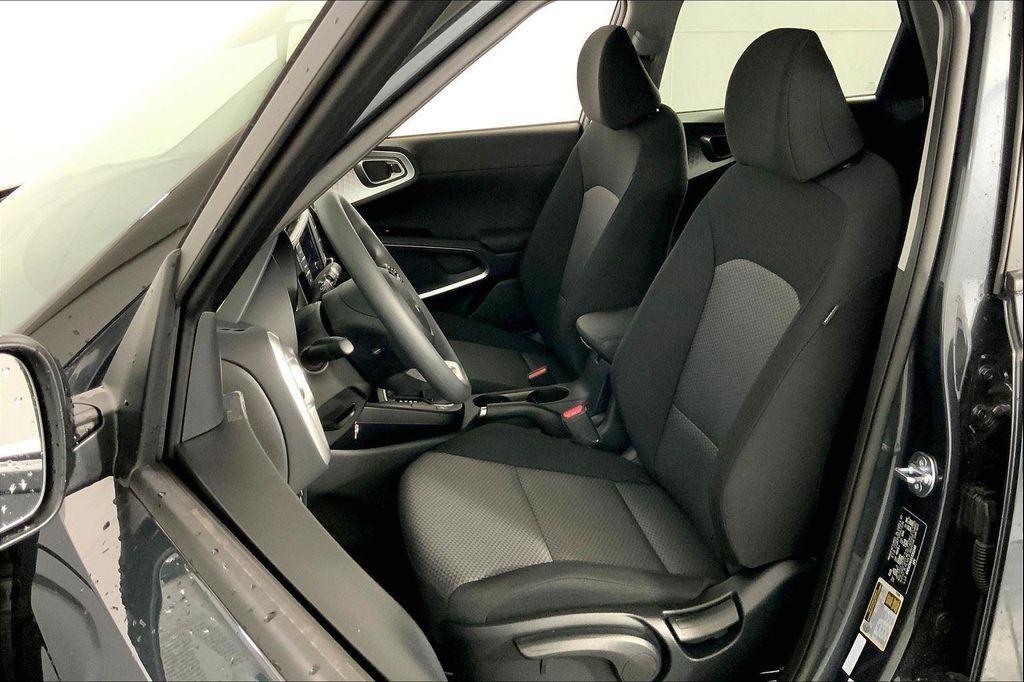new 2025 Kia Soul car, priced at $22,330
