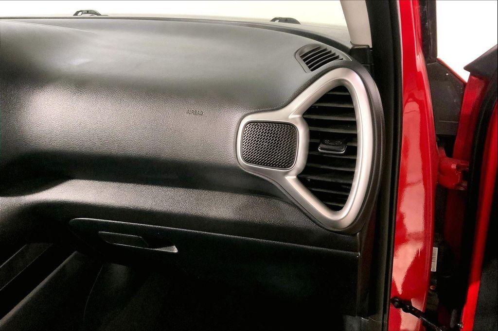 used 2024 Kia Soul car, priced at $15,800