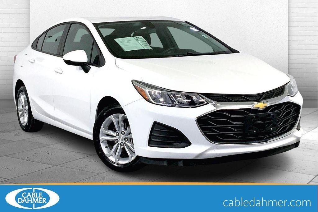 used 2019 Chevrolet Cruze car, priced at $10,900