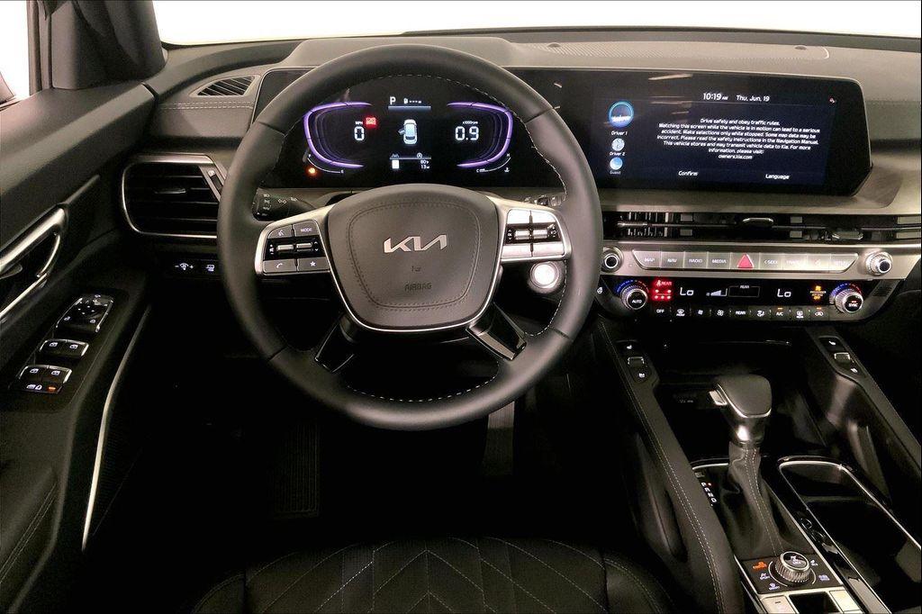 new 2025 Kia Telluride car, priced at $47,712