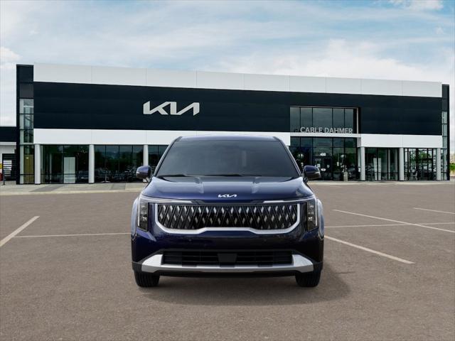new 2025 Kia Carnival car, priced at $41,685