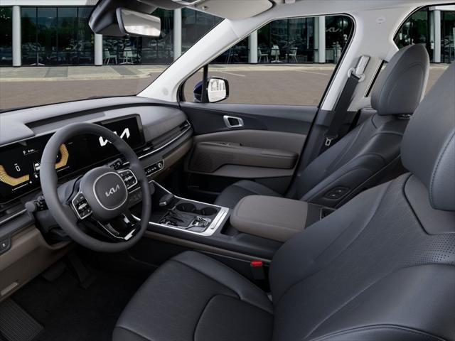 new 2025 Kia Carnival car, priced at $41,685