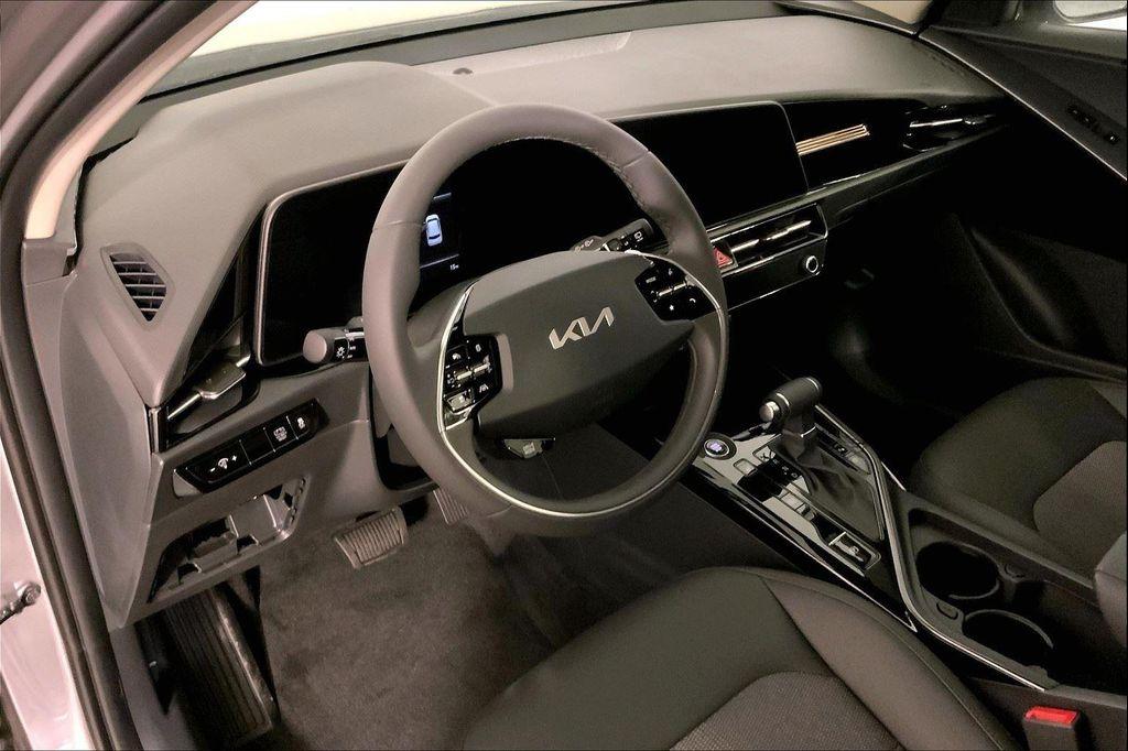 new 2025 Kia Niro car, priced at $29,792