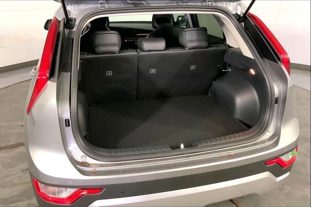 new 2025 Kia Niro car, priced at $29,792