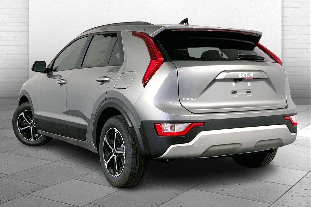 new 2025 Kia Niro car, priced at $29,792