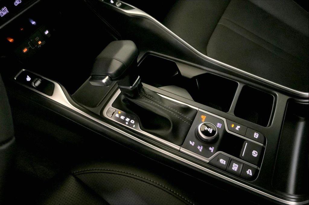 new 2025 Kia Sorento car, priced at $36,940