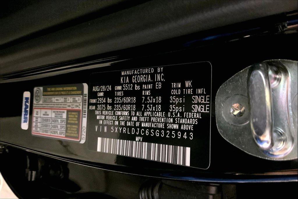 new 2025 Kia Sorento car, priced at $36,940