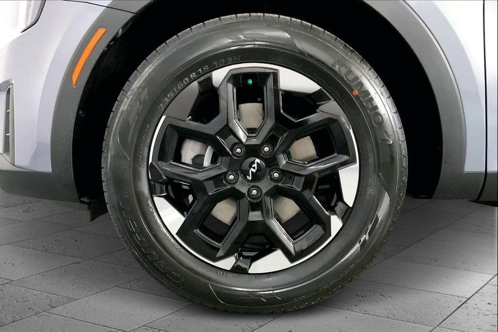 new 2025 Kia Sorento car, priced at $35,260
