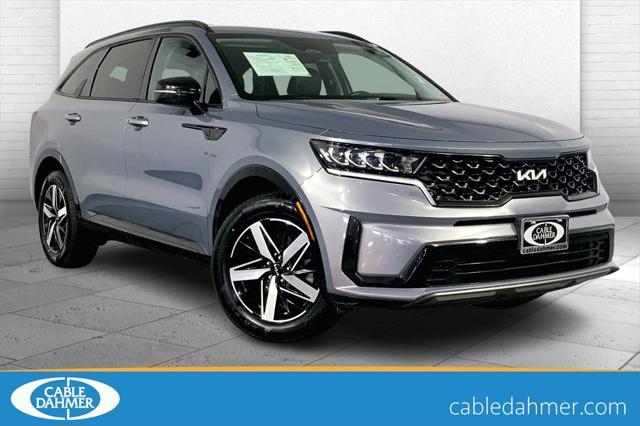 used 2022 Kia Sorento car, priced at $27,000