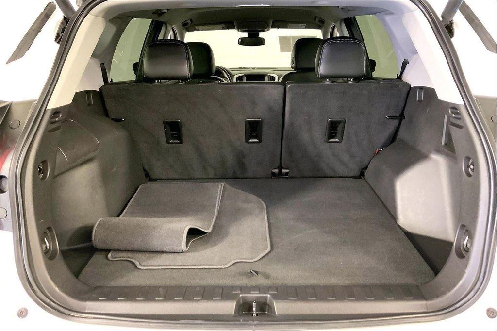 used 2022 GMC Terrain car, priced at $23,500