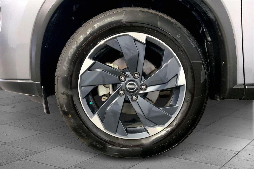 used 2024 Nissan Rogue car, priced at $22,000