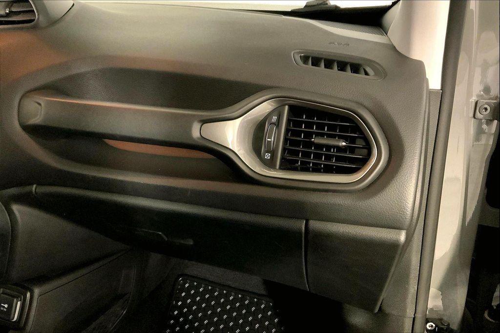 used 2022 Jeep Renegade car, priced at $19,799