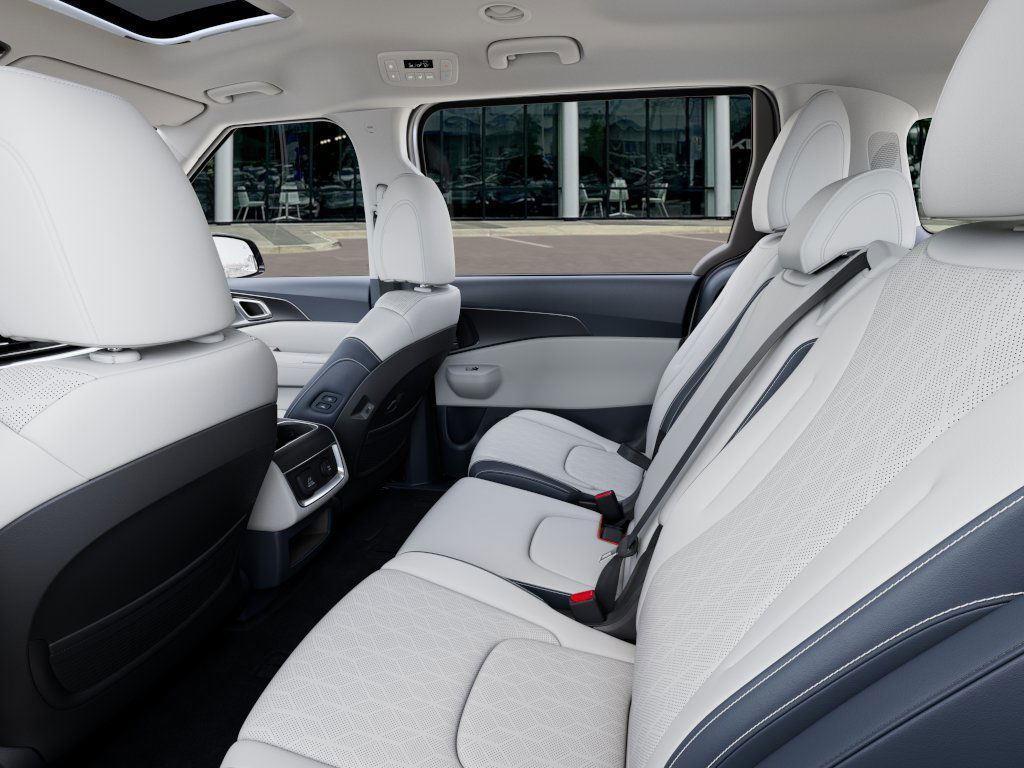 new 2026 Kia Carnival Hybrid car, priced at $51,365