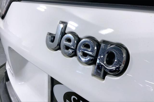 used 2019 Jeep Cherokee car, priced at $13,899