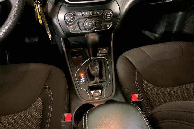 used 2019 Jeep Cherokee car, priced at $13,899