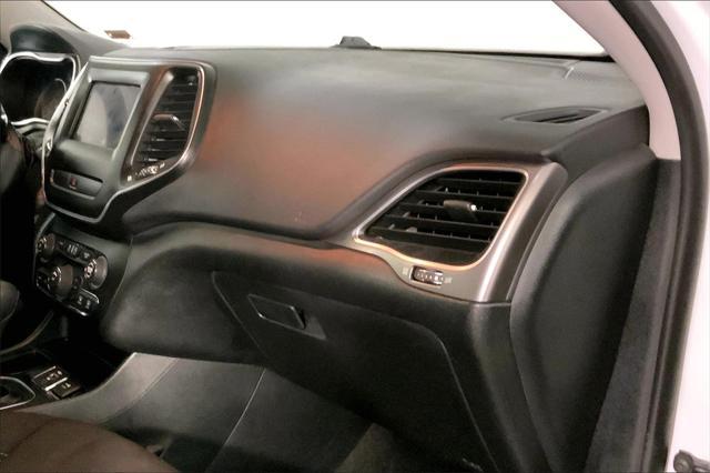 used 2019 Jeep Cherokee car, priced at $13,899