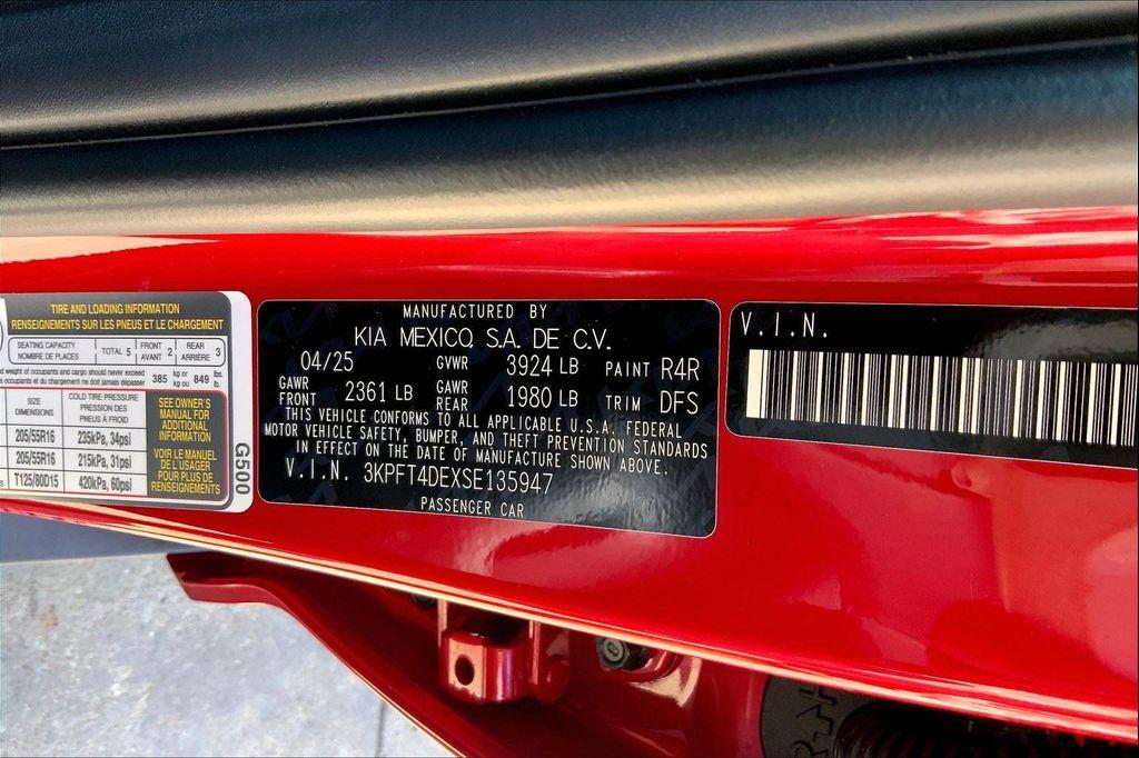 new 2025 Kia K4 car, priced at $24,060