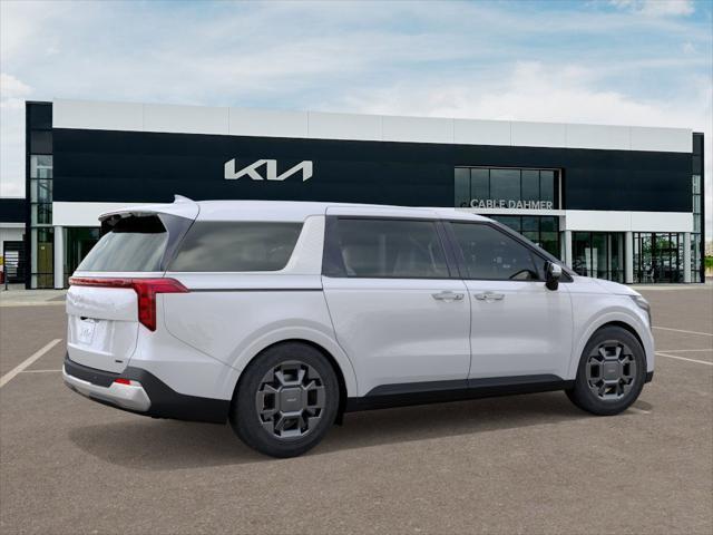 new 2025 Kia Carnival Hybrid car, priced at $43,195