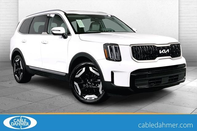 used 2024 Kia Telluride car, priced at $39,600