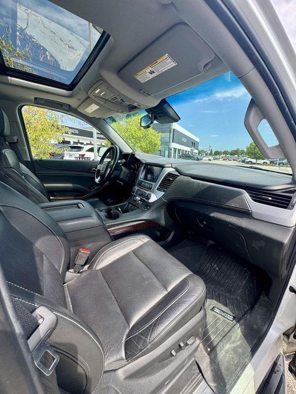 used 2020 GMC Yukon XL car, priced at $31,000