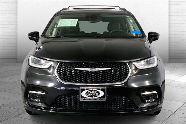 used 2022 Chrysler Pacifica car, priced at $20,999
