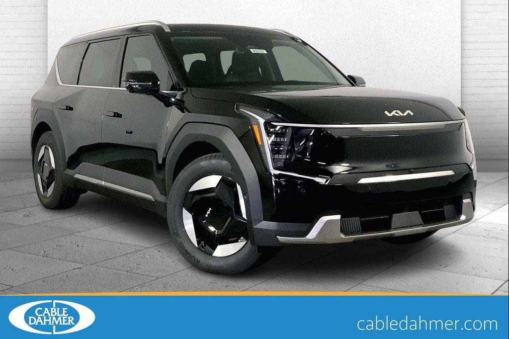 new 2026 Kia EV9 car, priced at $64,558