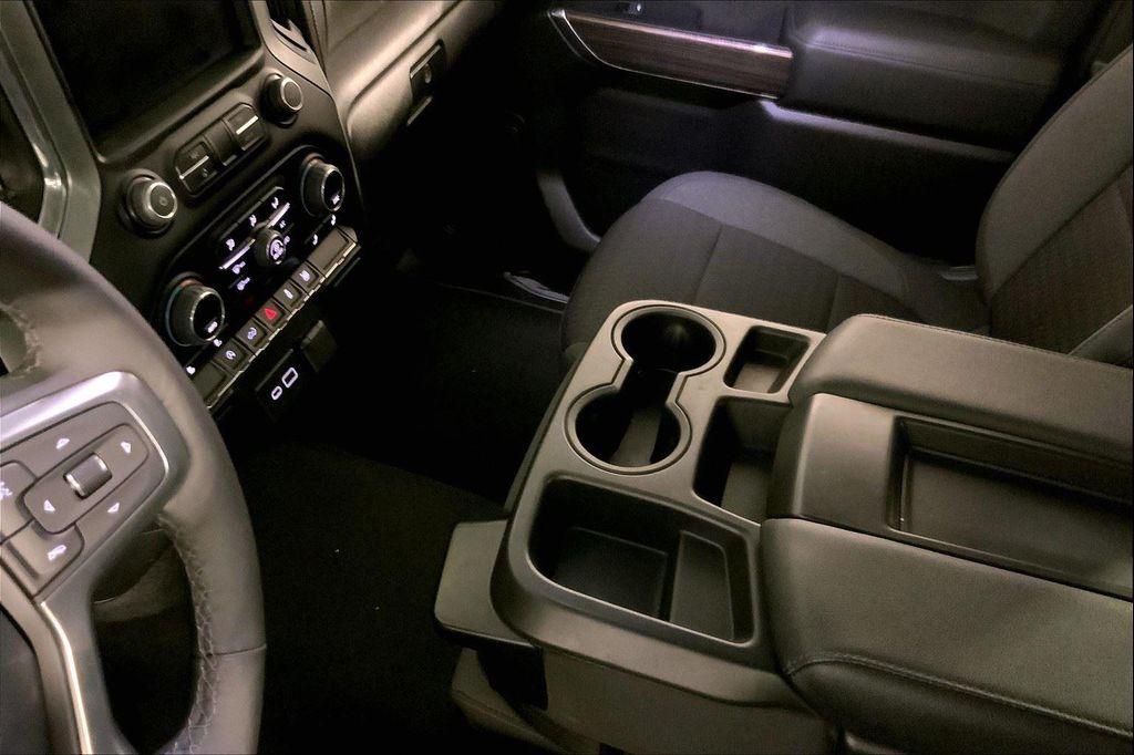 used 2022 Chevrolet Silverado 1500 car, priced at $34,000