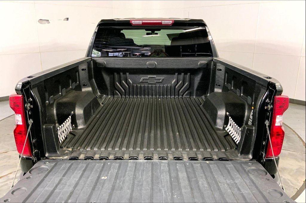 used 2022 Chevrolet Silverado 1500 car, priced at $34,000